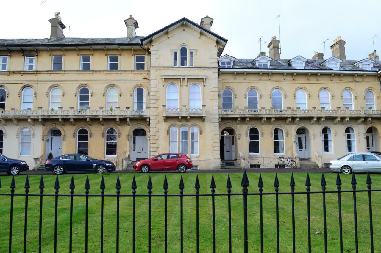 Flat 3, 6 Lypiatt Terrace Cheltenham Gloucestershire GL50 2SX Exterior foto